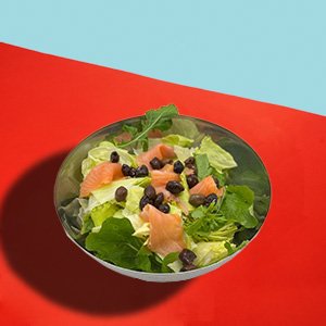 Rucola, salmone affumicato, olive taggiasche